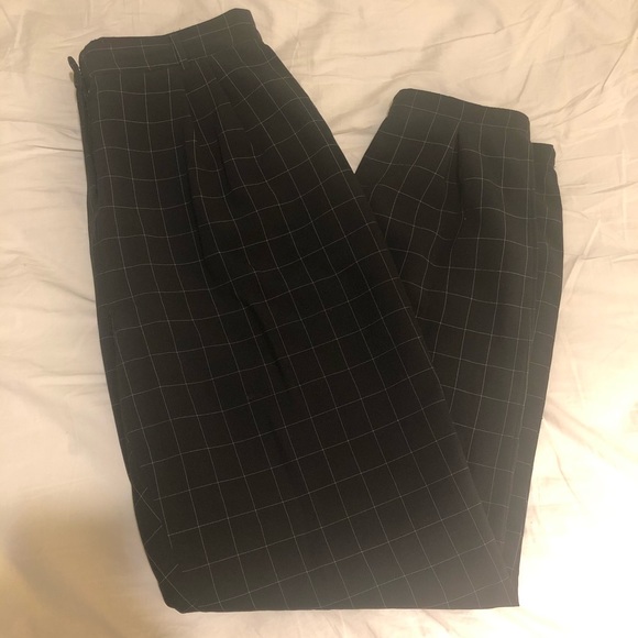 LEITH Pleated Checkered Trousers - Picture 1 of 3